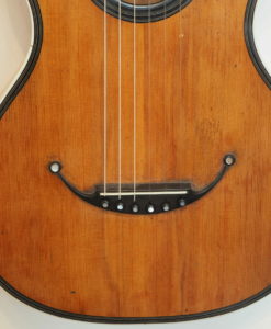 Pierre Marcard guitare romantique gitarrenbauer