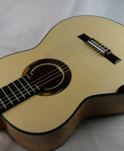 Alternative view of Kim Lissarrague Meistergitarre Nr. 370 Deluxe Model