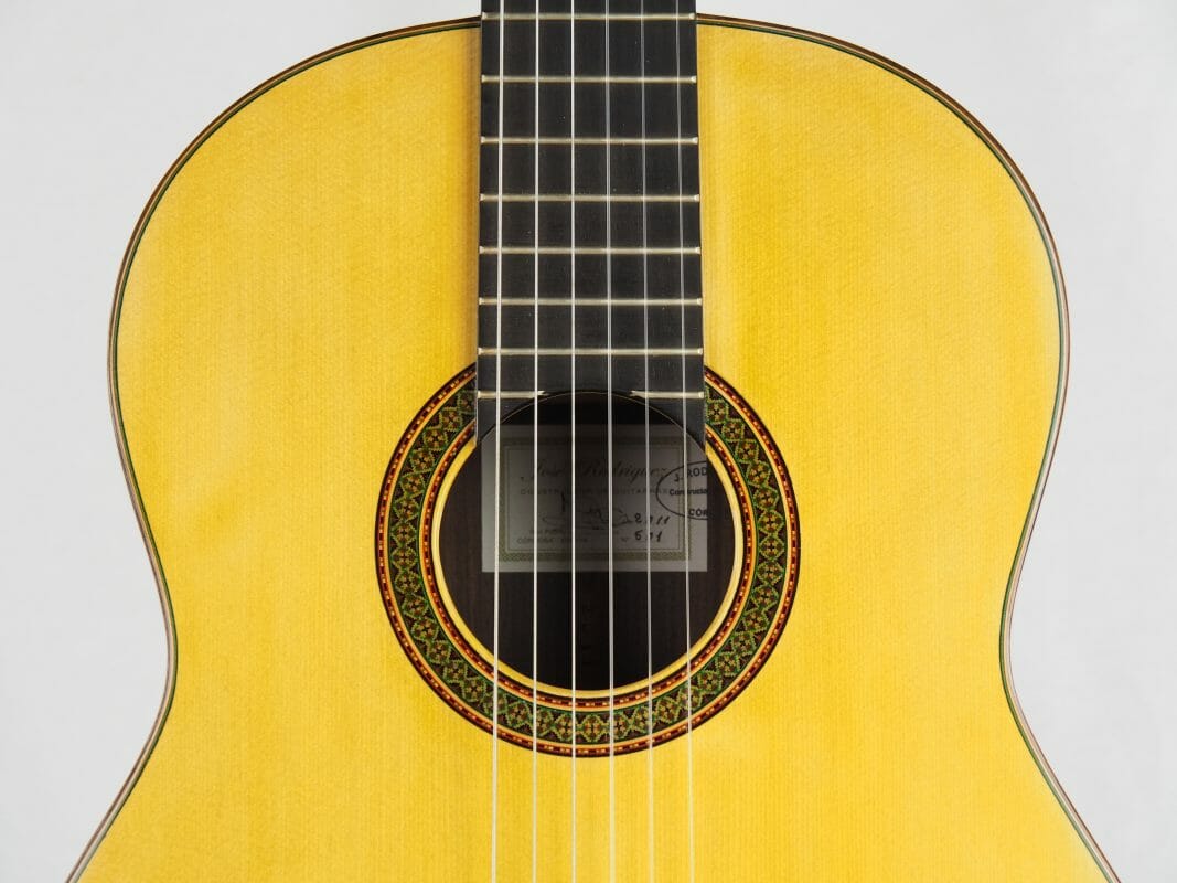 Klassische Meistergitarren