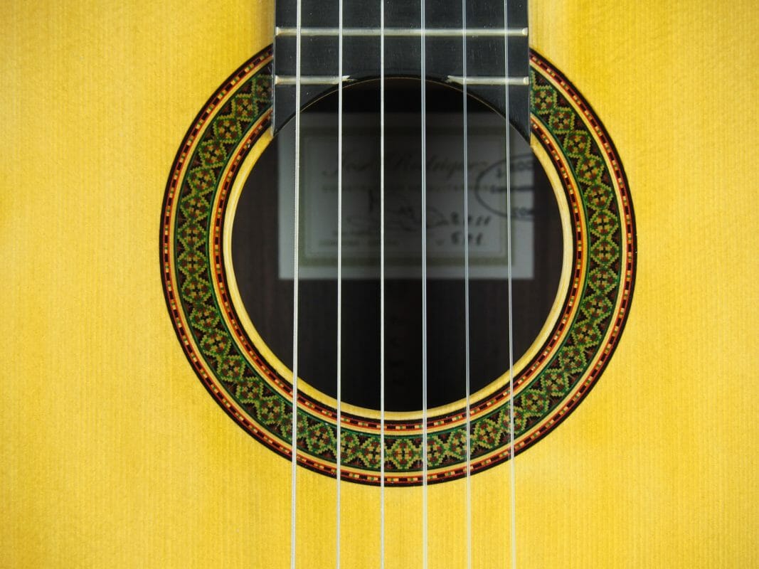 Klassische Meistergitarren