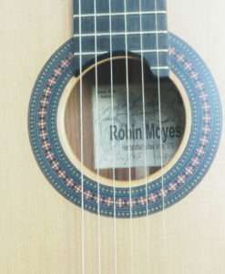 Robin Moyes gitarrenbauer klassische gitarre