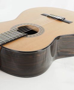 Gitarrenbauer Kim Lissarrague Meistergitarre